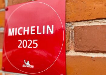 Guide Michelin 2025 : découvrez les nouveaux restaurants étoilés - mesinfos