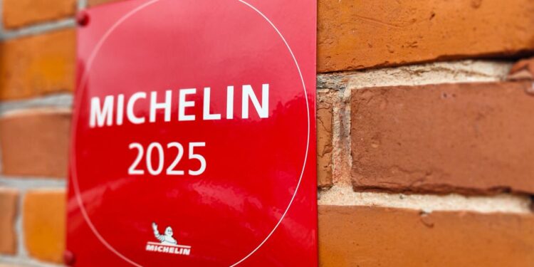 Guide Michelin 2025 : découvrez les nouveaux restaurants étoilés - mesinfos